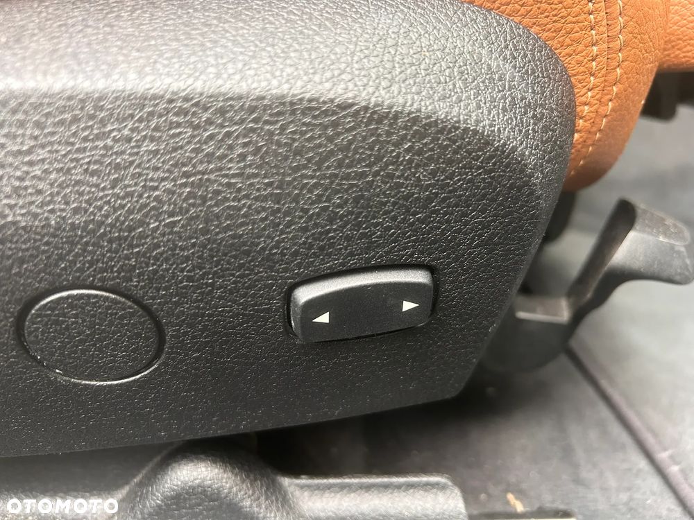 BMW Seria 3 - 16