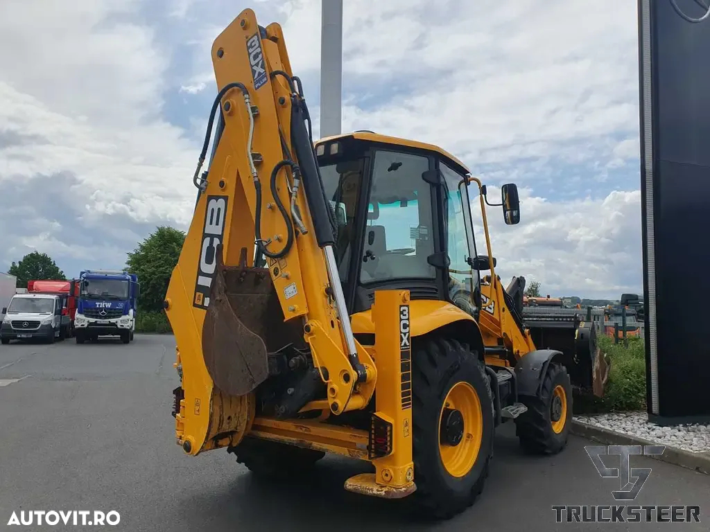 JCB 3CX - 5