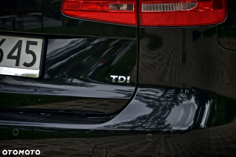 Volkswagen Touran - 19