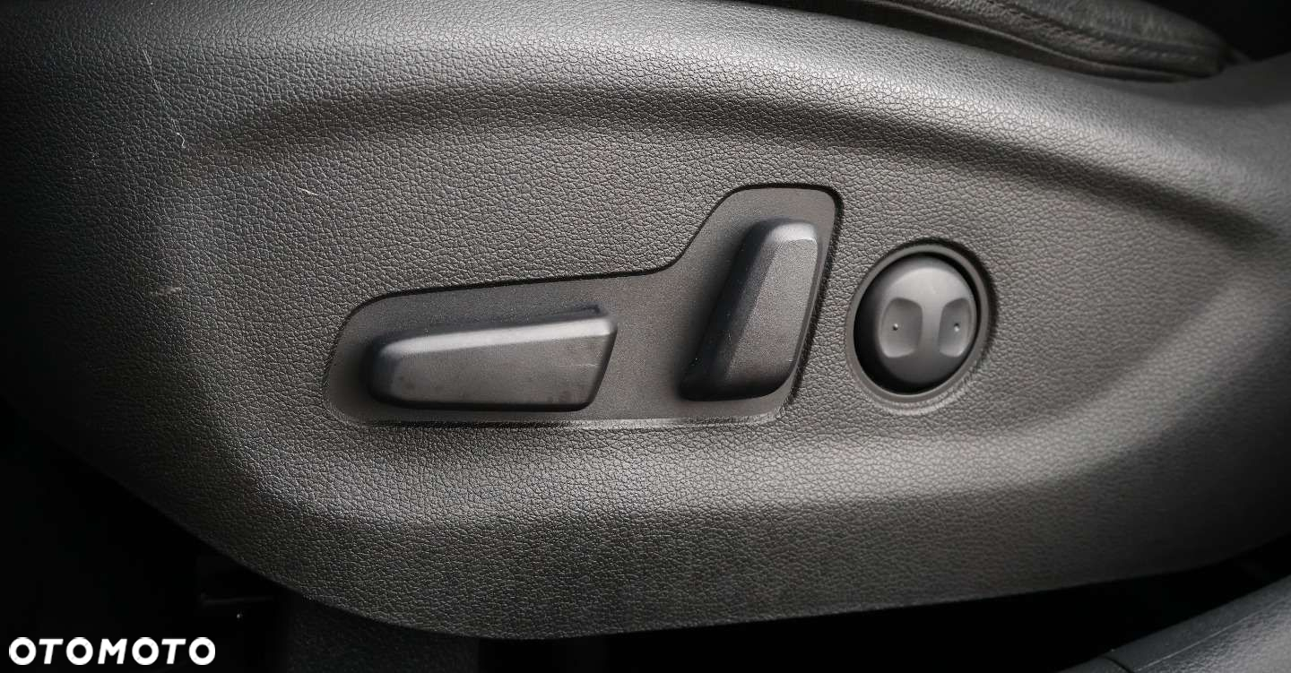 Hyundai Tucson - 16