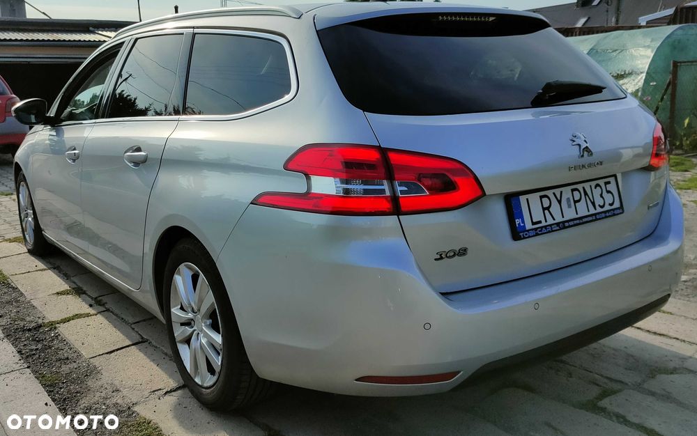 Peugeot 308