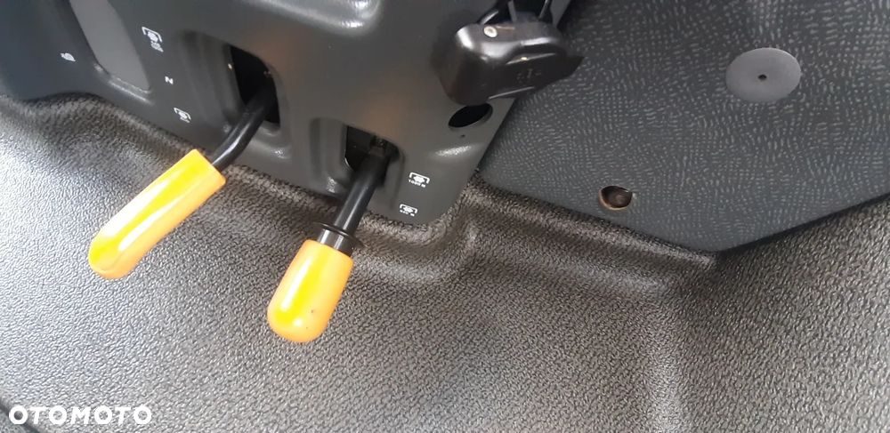 Claas Arion 620 - 23