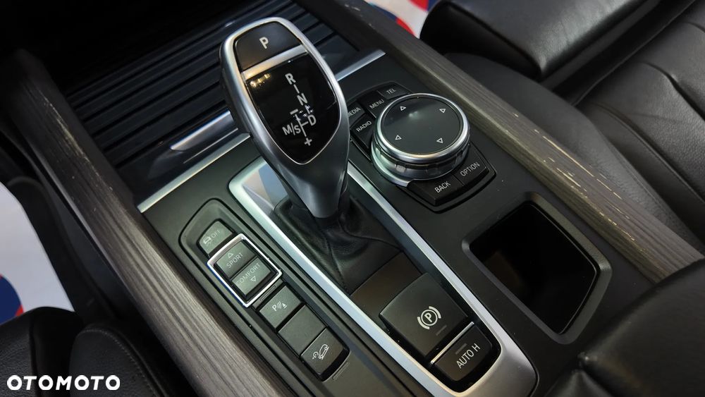 BMW X5 xDrive30d - 27
