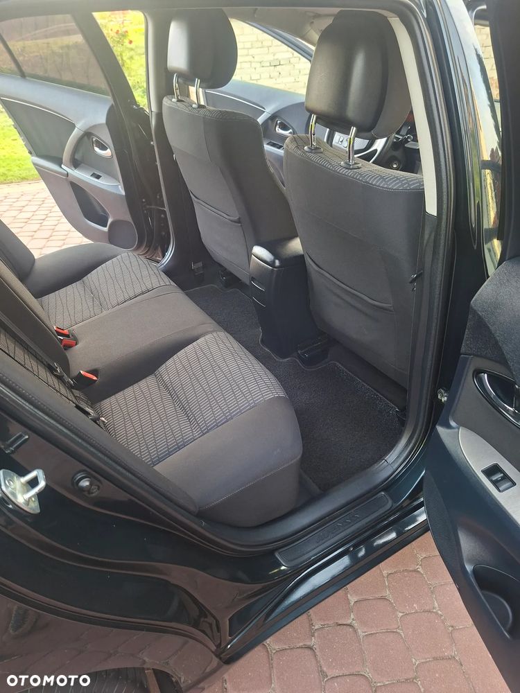 Toyota Avensis 1.8 Edition - 16