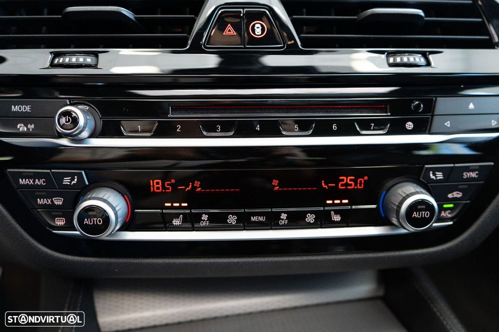 BMW 520 d Pack M Auto - 33