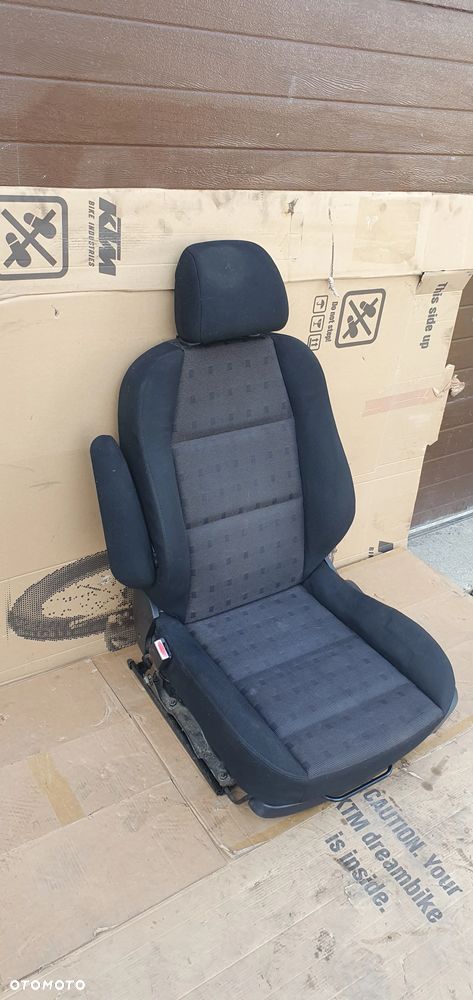 Fotel kierowcy lewy przód przedni Peugeot 307 SW - 4