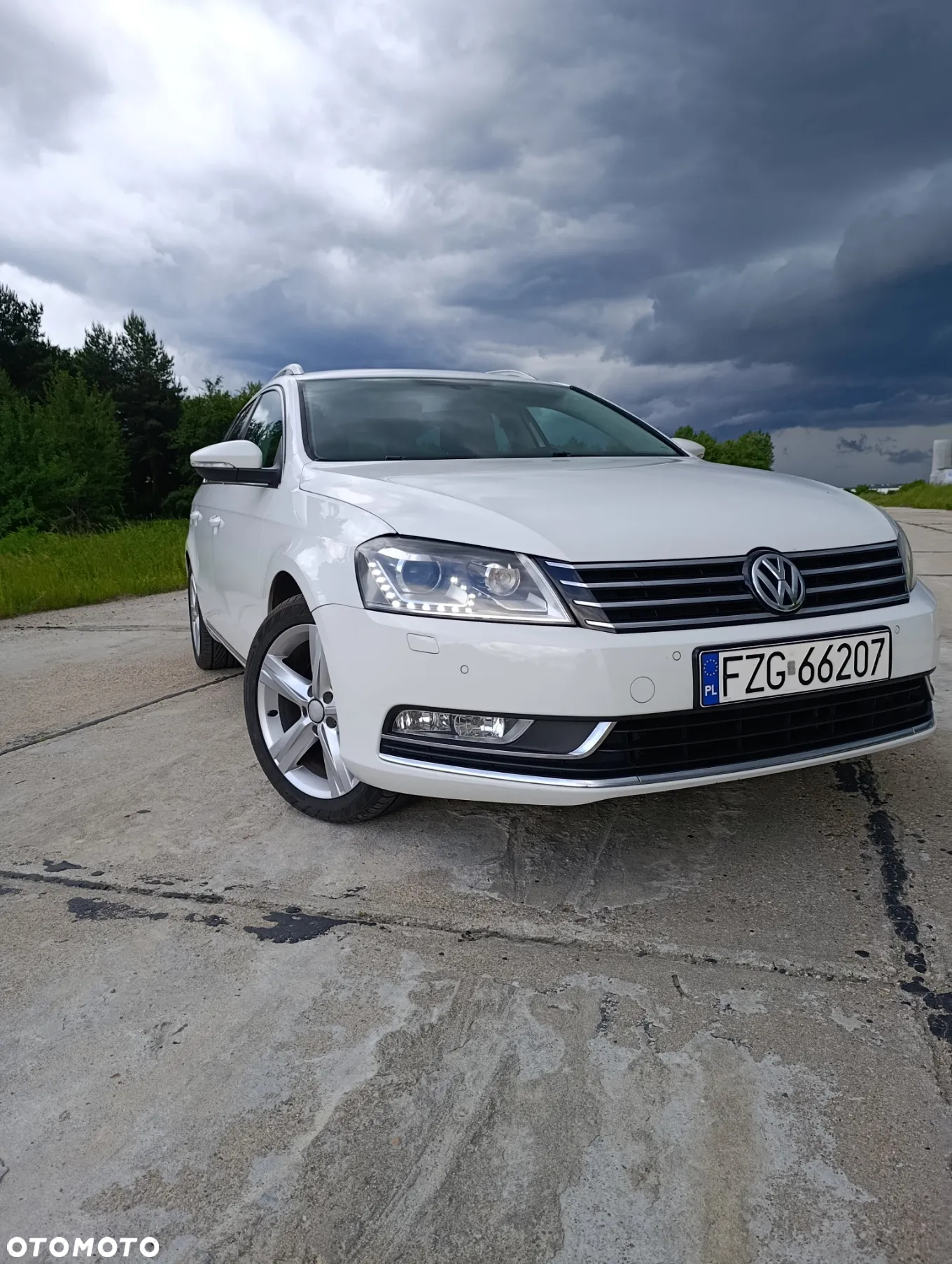 Volkswagen Passat 2.0 TDI 4Mot Highline DSG - 13
