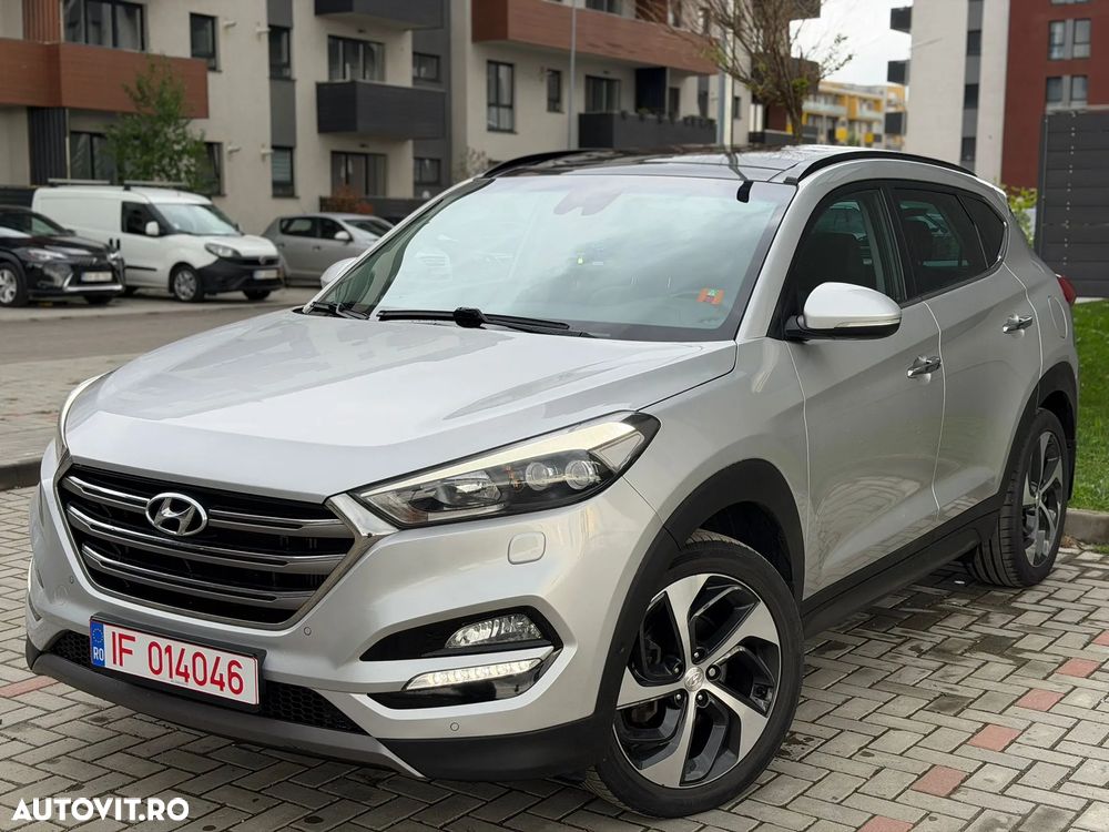 Hyundai Tucson 2.0 CRDI 4WD Automatik Premium - 2