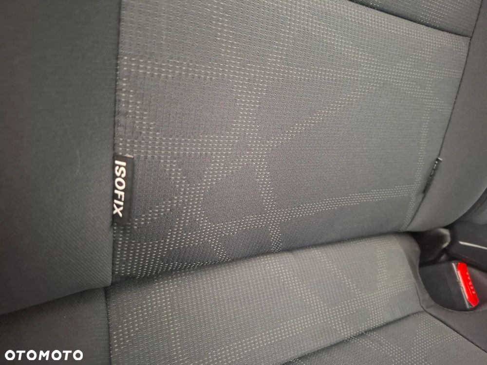 Kia Rio 1.4 Dream-Team Edition - 9