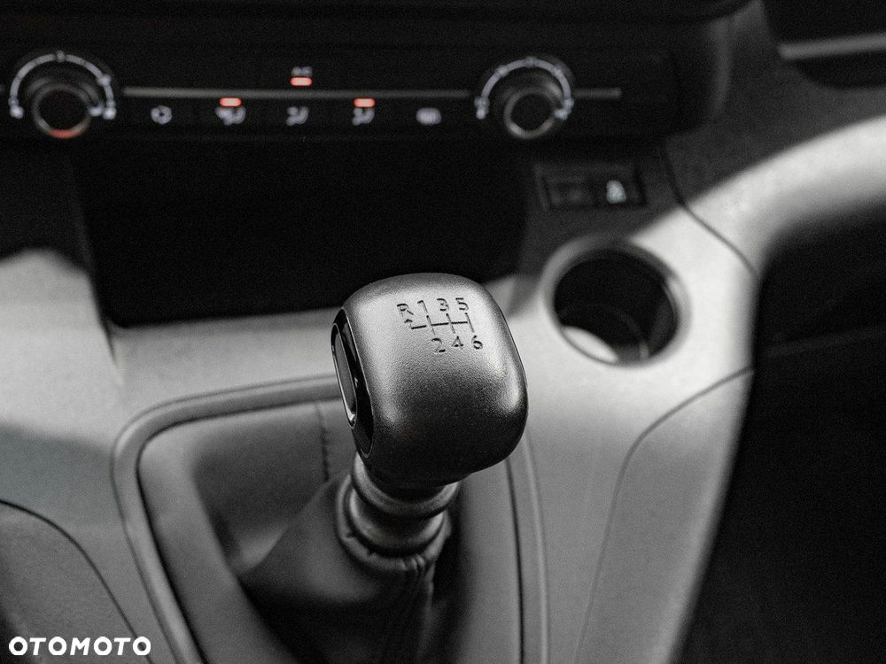 Toyota Proace City - 15