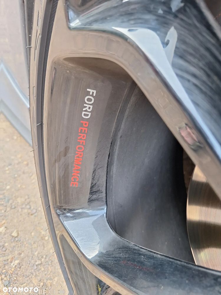Ford Focus 2.0 EcoBoost ST mit Leder-Sport-Paket - 13