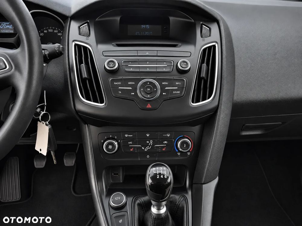 Ford Focus 1.0 EcoBoost Start-Stopp-System TITANIUM STYLE - 15