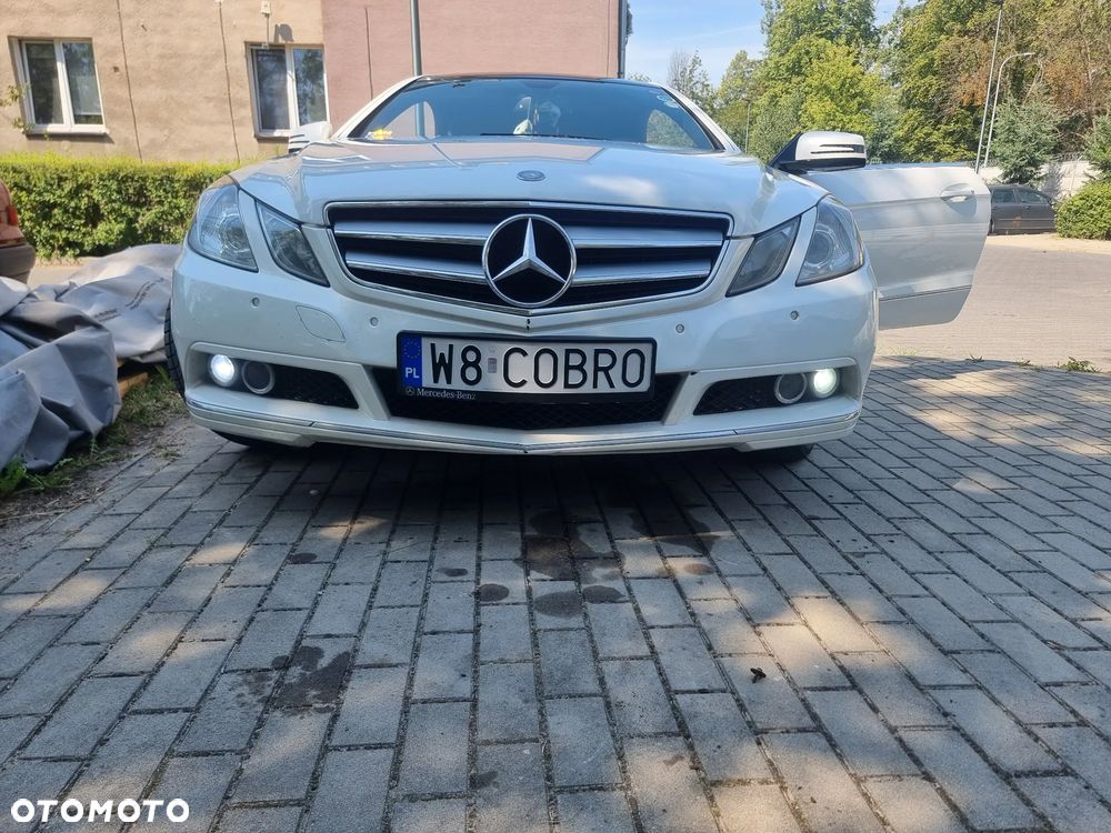 Mercedes-Benz Klasa E - 32
