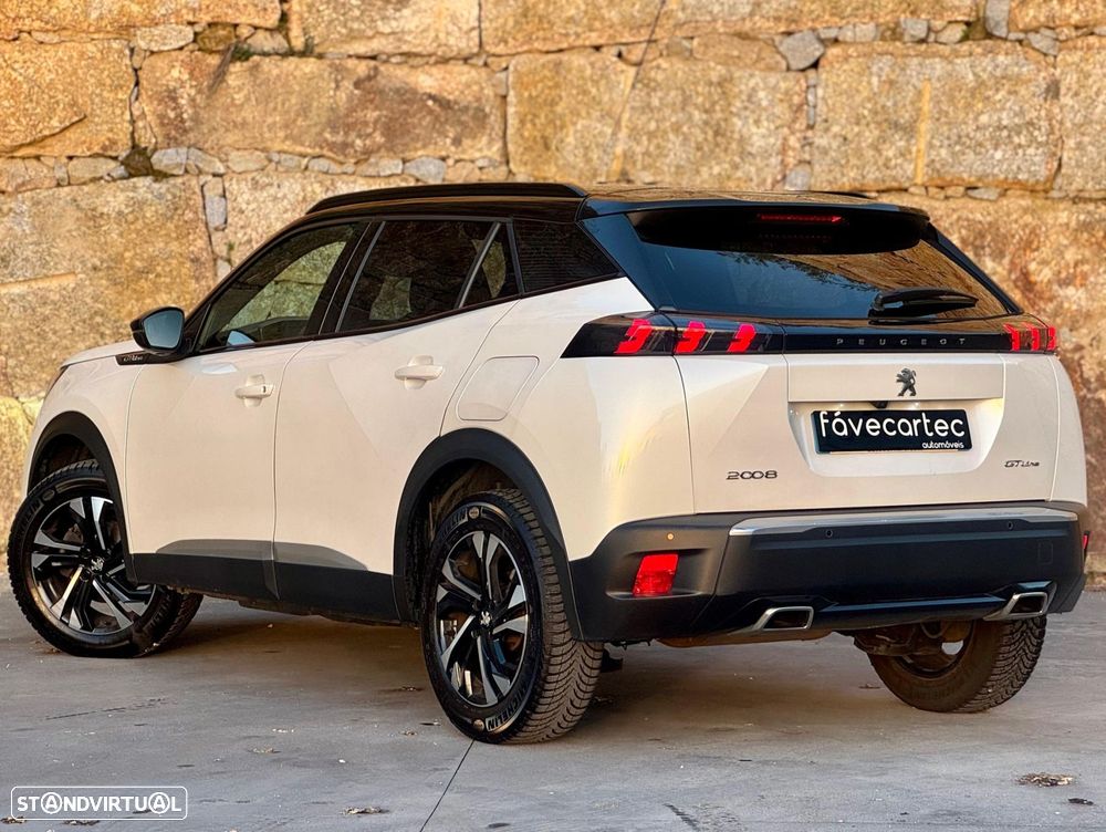 Peugeot 2008 1.2 PureTech GT Line EAT8 - 6