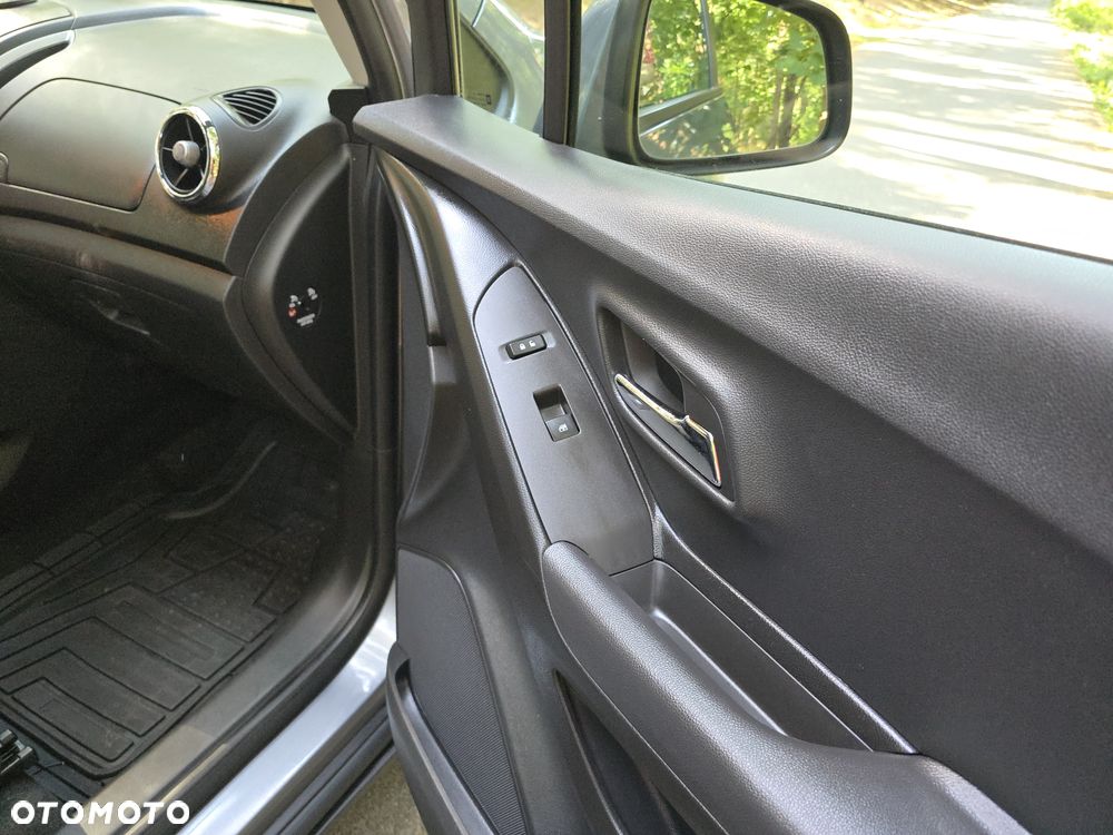 Chevrolet Trax 1.6 LS - 24