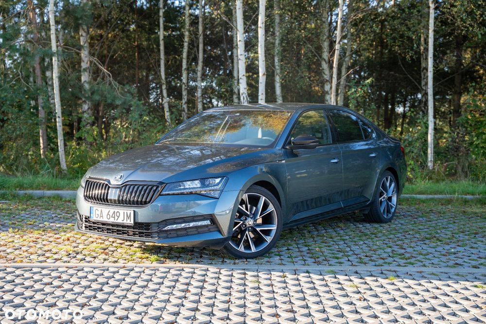 Skoda Superb 2.0 TSI Sportline DSG - 1