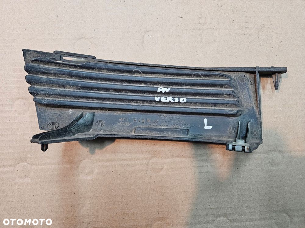 toyota avensis verso kratka zderzaka lewa - 2