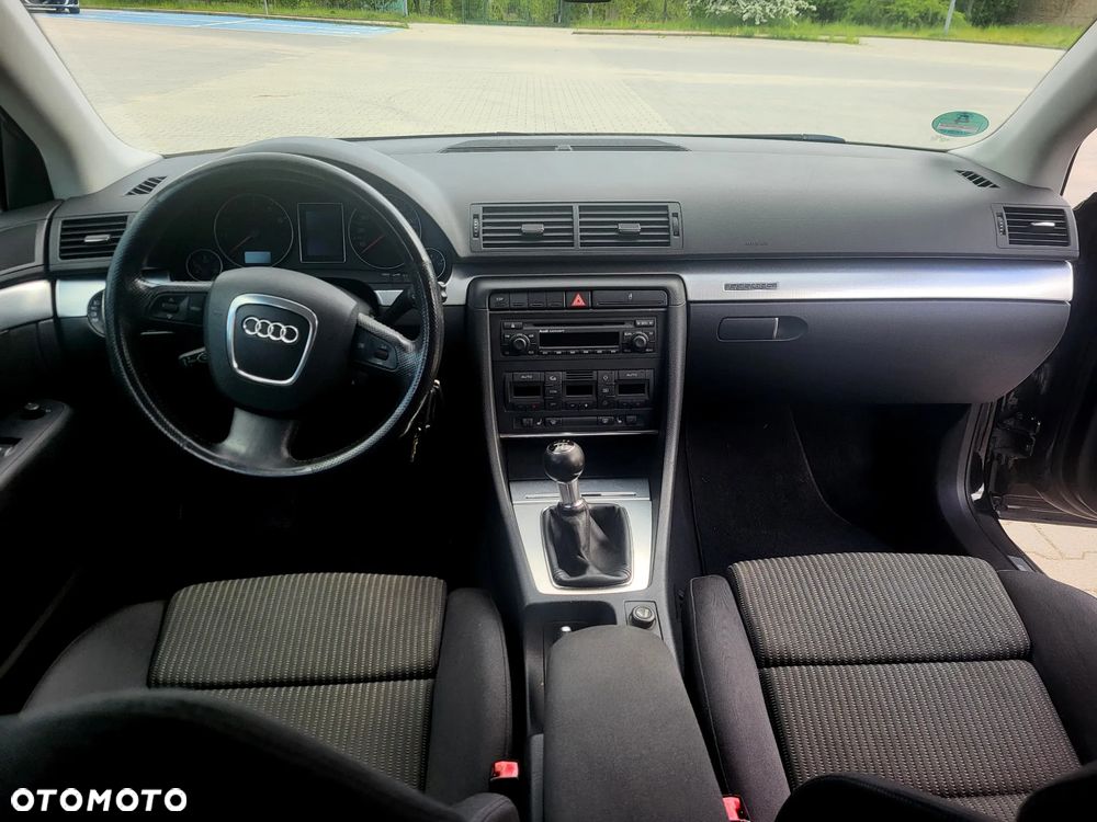 Audi A4 Avant 1.8 T quattro - 17