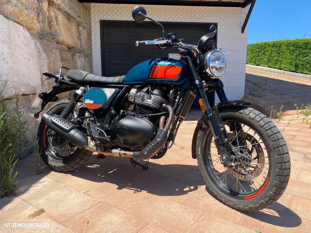 Royal Enfield Bear 650 Petrol Green - 1