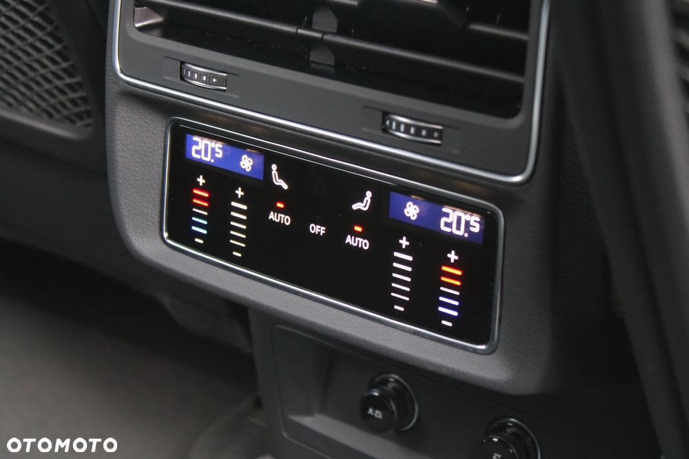 Audi Q8 50 TDI mHEV Quattro Tiptronic - 33