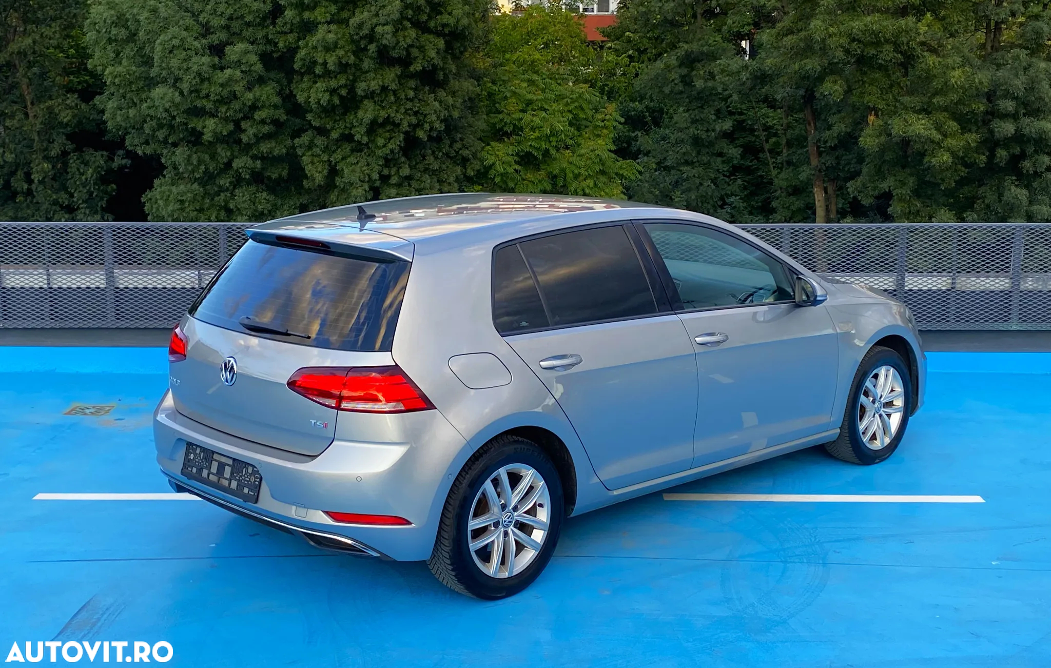 Volkswagen Golf 1.4 TSI (BlueMotion Technology) DSG Highline - 20