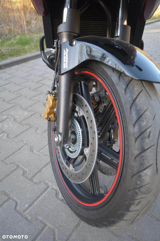 Honda CBF - 14