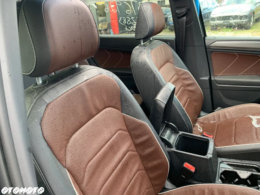 Volkswagen Tiguan Allspace 2.0 TSI 4Mot Highline DSG - 9