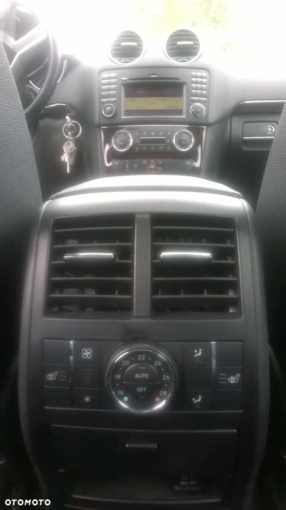 Mercedes-Benz GL 420 CDI DPF 4Matic 7G-TRONIC - 7
