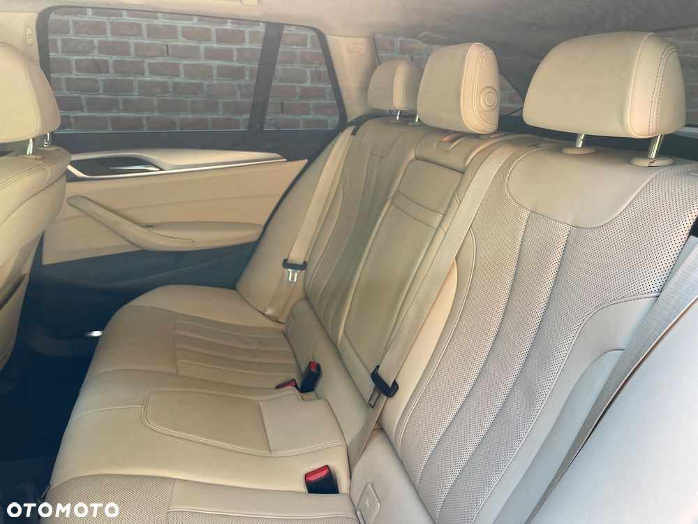 BMW Seria 5 - 8