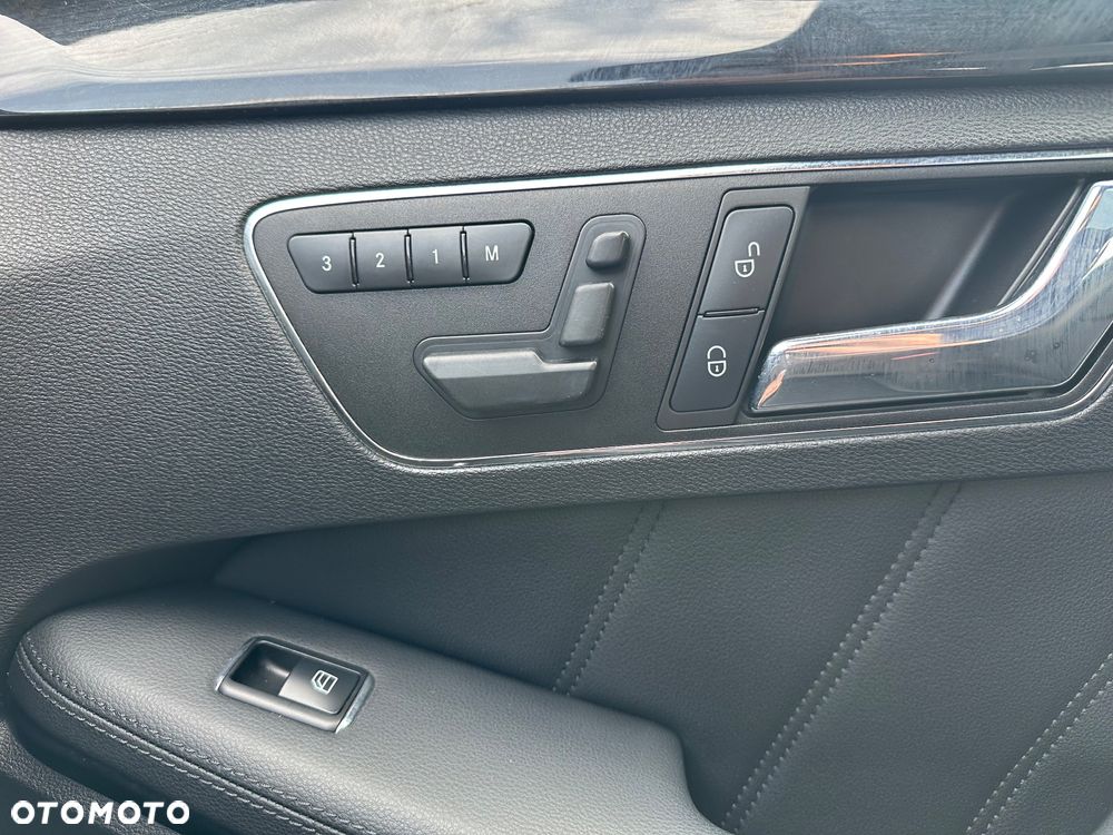 Mercedes-Benz Klasa E 350 4-Matic Avantgarde - 22