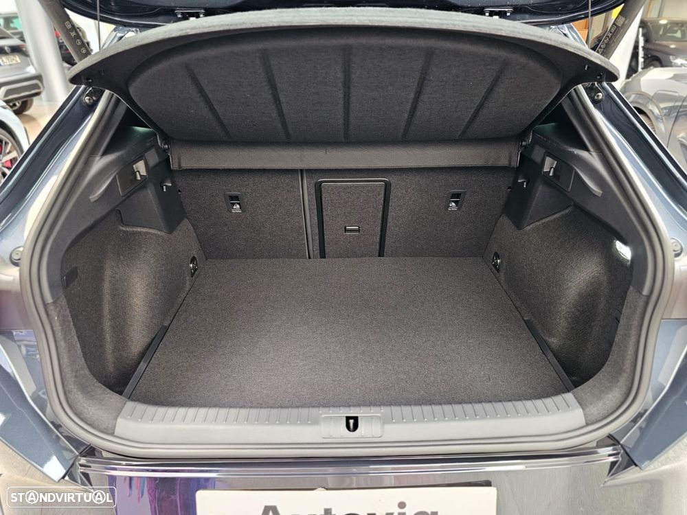 Cupra Formentor 1.5 e-Hybrid DSG - 10