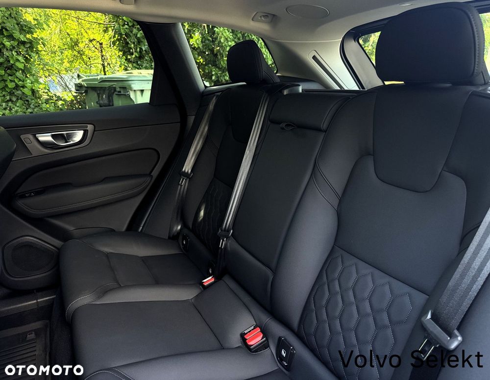 Volvo XC 60 2025