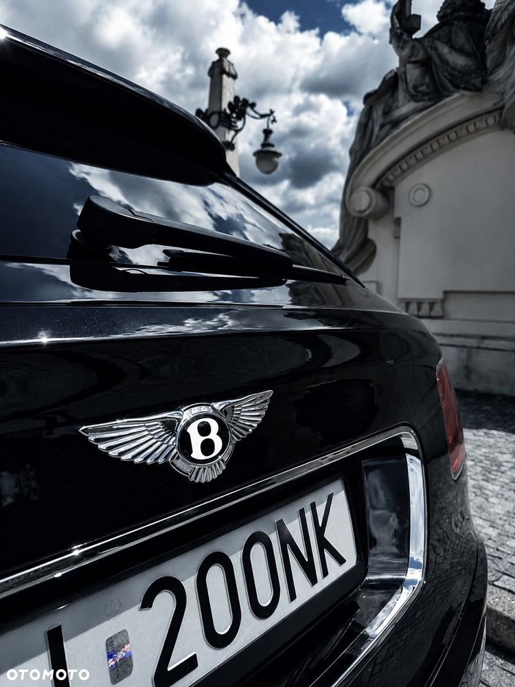 Bentley Bentayga - 4