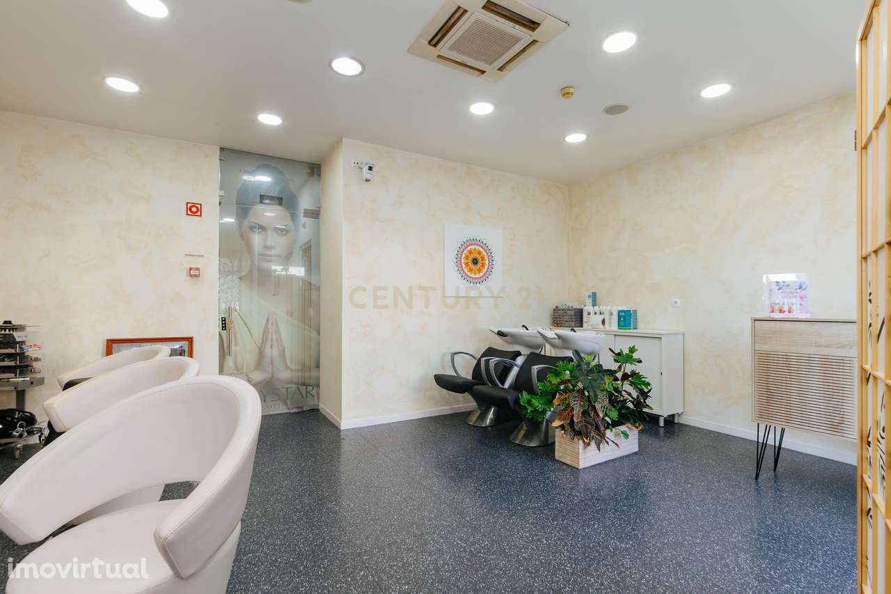 Espaço Comercial para Arrendamento no Montijo – 107 m² Pronto a Recebe - Grande imagem: 4/25