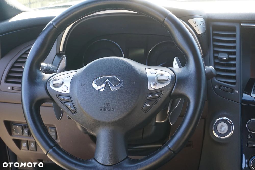 Infiniti FX FX30d S Premium - 14