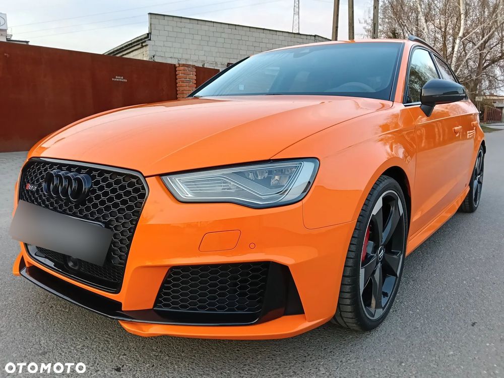 Audi RS3 Sportback - 1