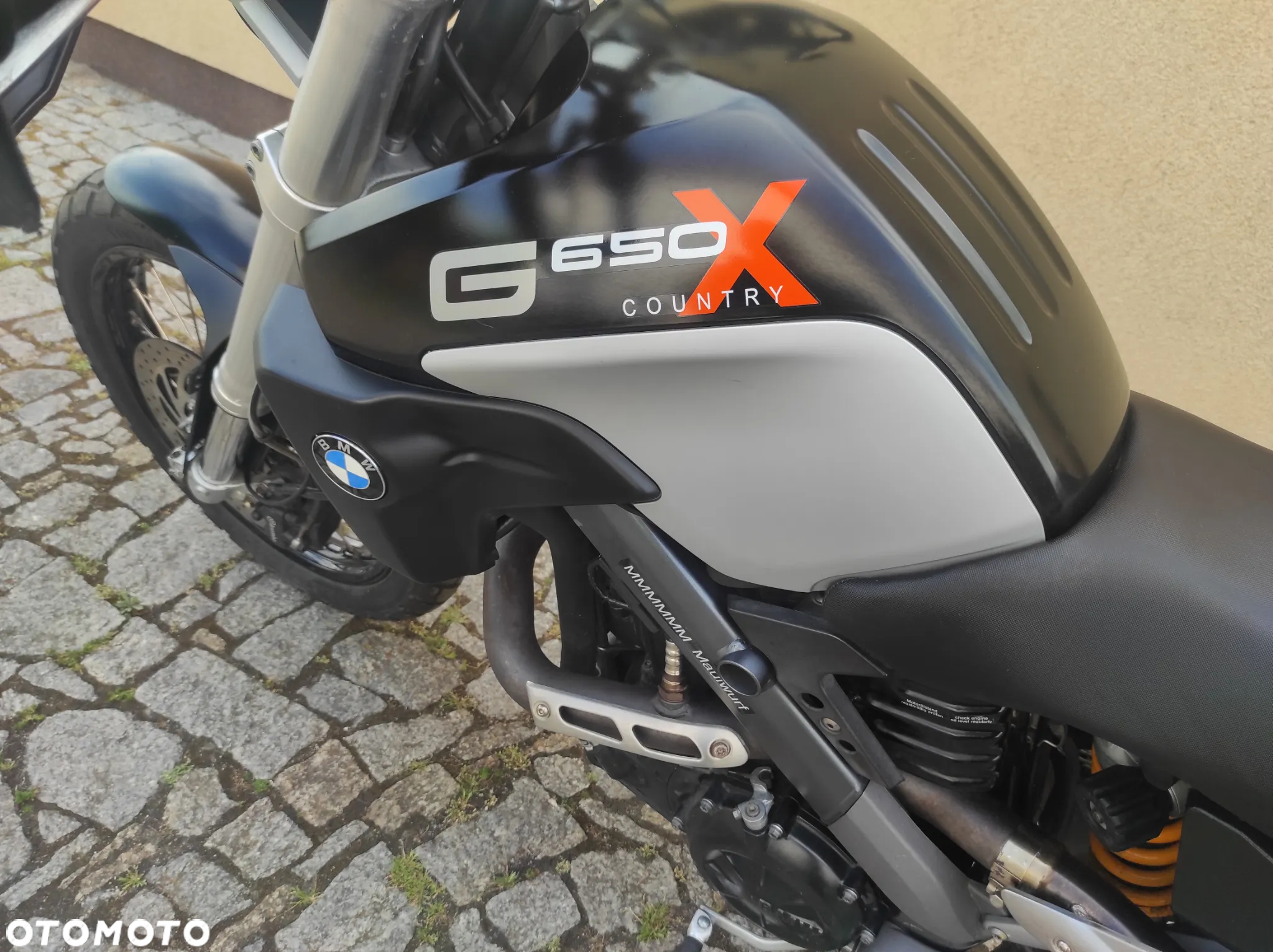 BMW G - 28
