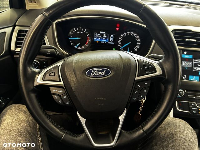 Ford Mondeo 1.5 EcoBoost Trend - 25