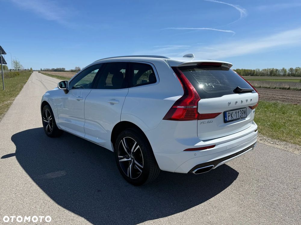 Volvo XC 60 D4 R-Design - 23