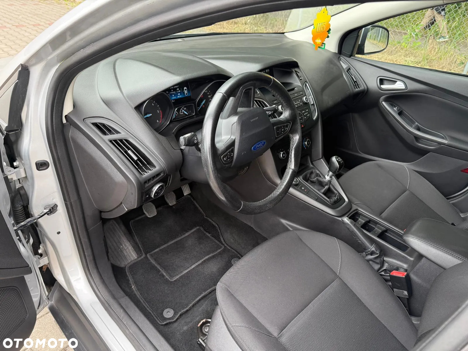Ford Focus - 9