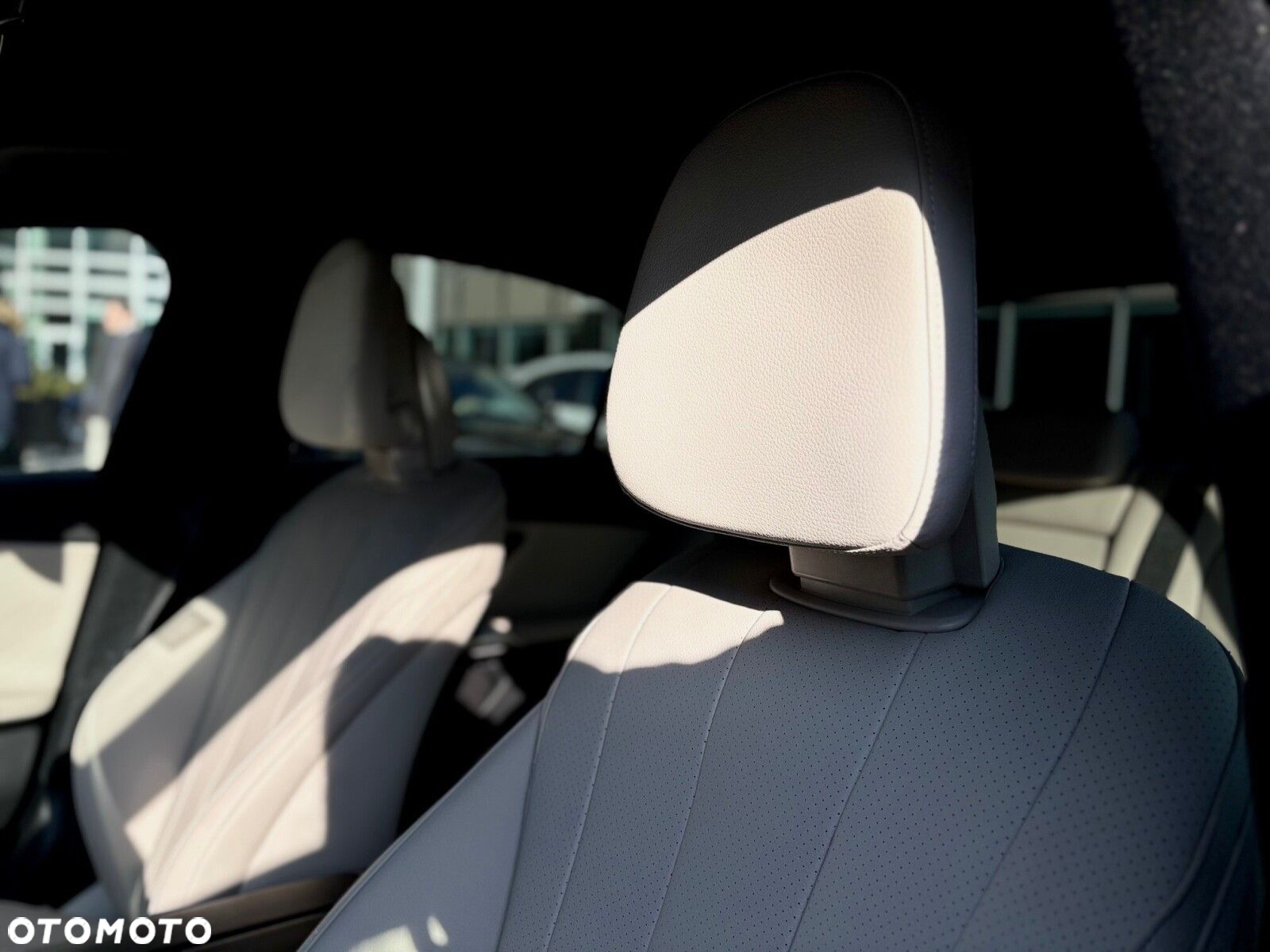 Mercedes-Benz Klasa E - 20