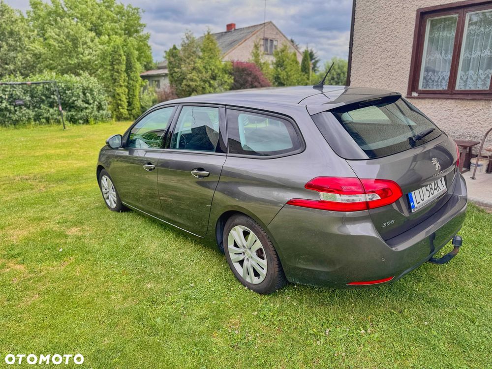 Peugeot 308 - 4