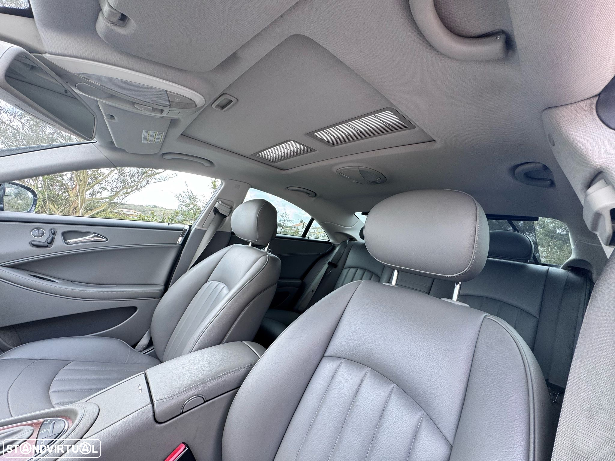 Mercedes-Benz CLS 350 CGI - 13