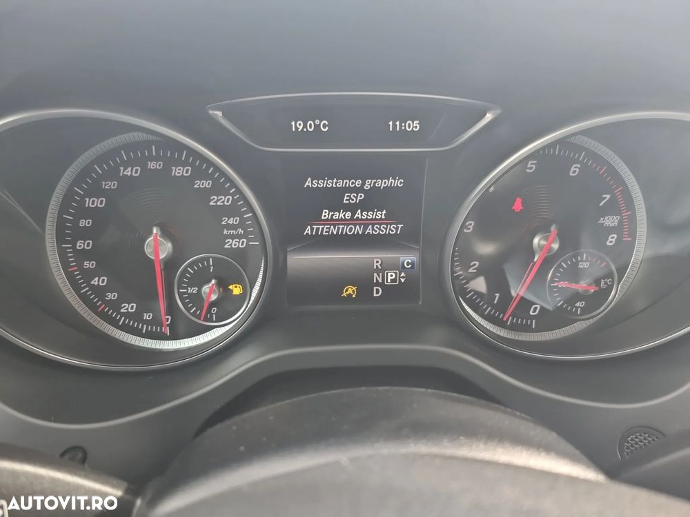 Mercedes-Benz GLA - 19