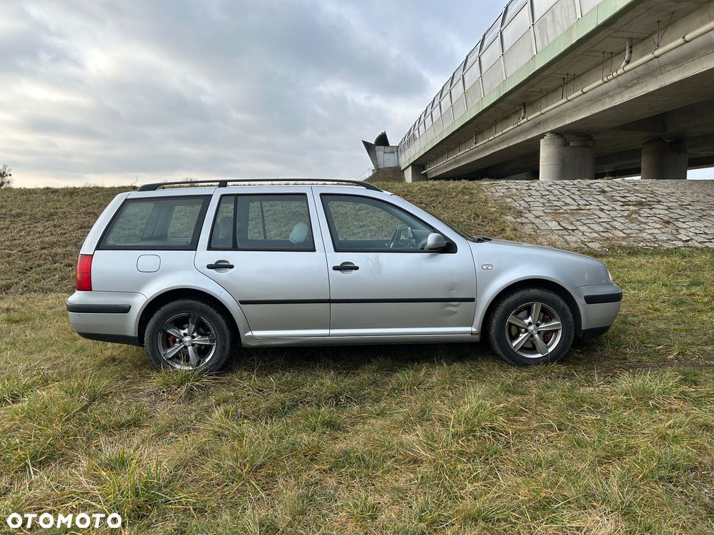 Volkswagen Golf 1.9 TDI Comfortline Tiptr - 3