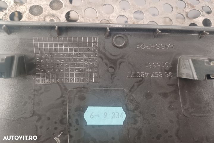 Grila ventilatie bord centru 9685748677 Citroen DS3 1 [2010 - 2014] H - 1