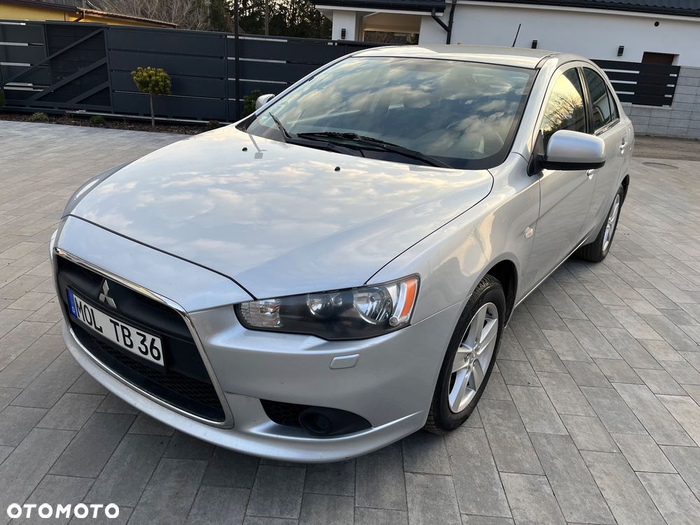Mitsubishi Lancer 1.8 Invite - 5
