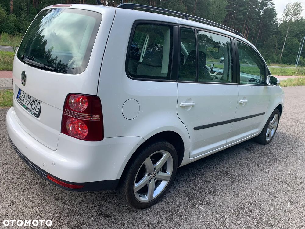 Volkswagen Touran 2.0 TDI Freestyle - 11