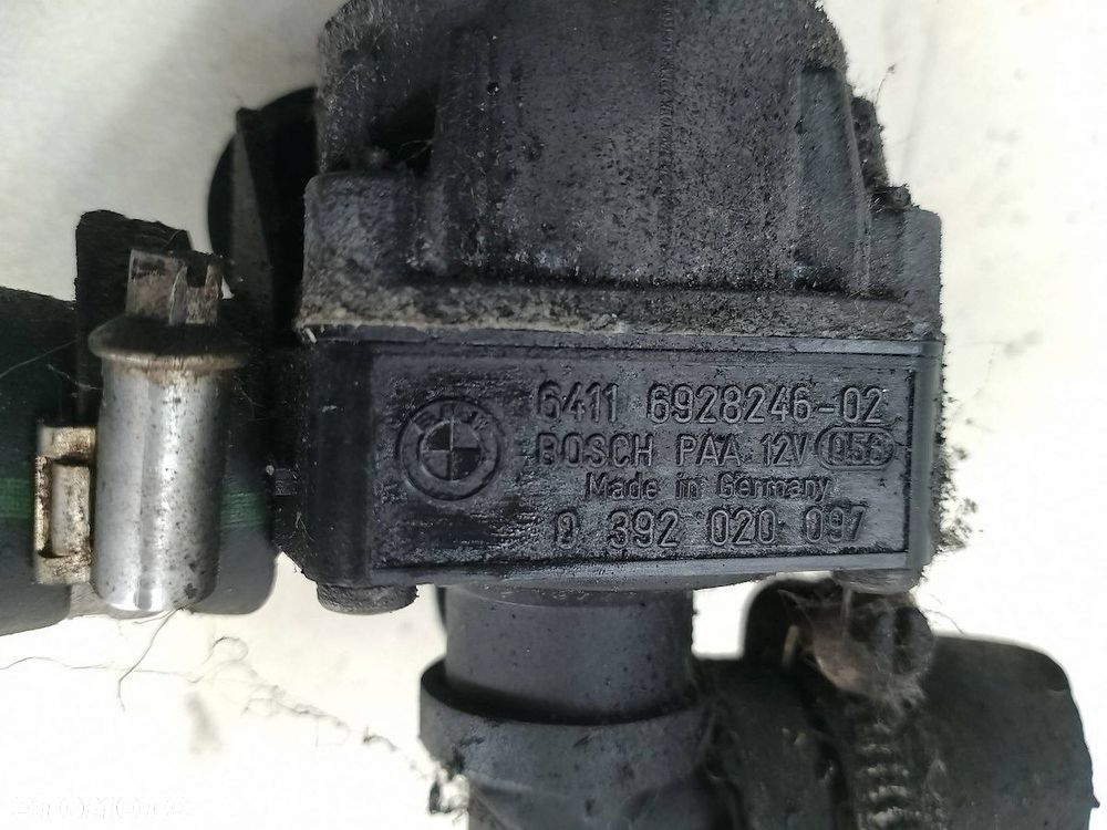 ELEKTROZAWÓR WODY BMW E90 64116928246-02 0392020097  BOSCH 2.0 16V - 3