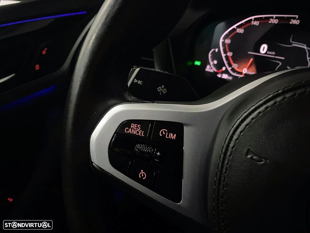 BMW X3 18 d sDrive xLine Auto - 22